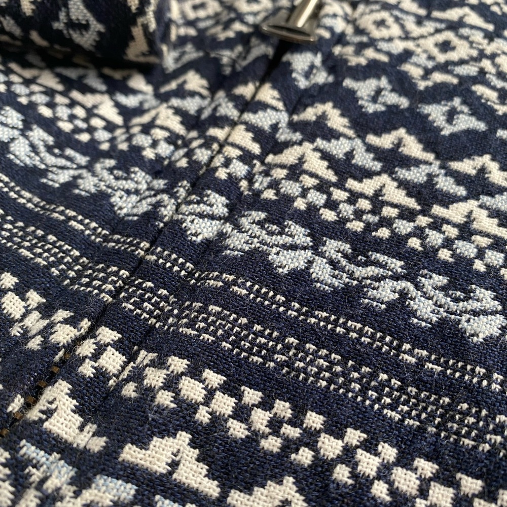 Blazer - Picture 4 of 6